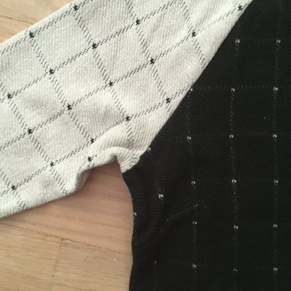 LAST CHANCE! (2/27)❗️LOFT Lounge B&W Grid Pullover (XS) - Picture 5 of 6